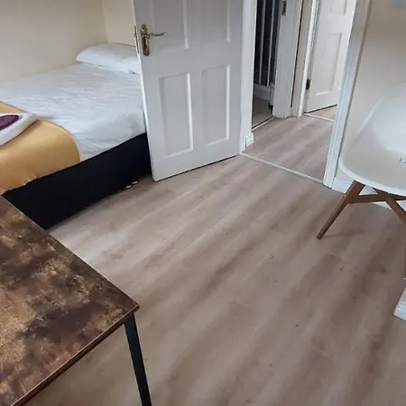 Modern Centre House In Heart Of * Galway