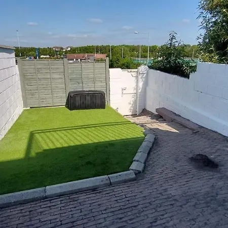 Modern Centre House In Heart Of * Galway