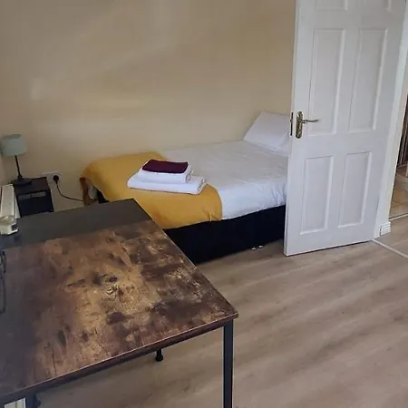 Apartment Modern Centre House In Heart Of Galway