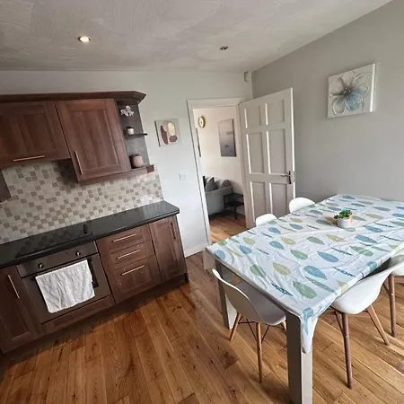 Modern Centre House In Heart Of * Galway