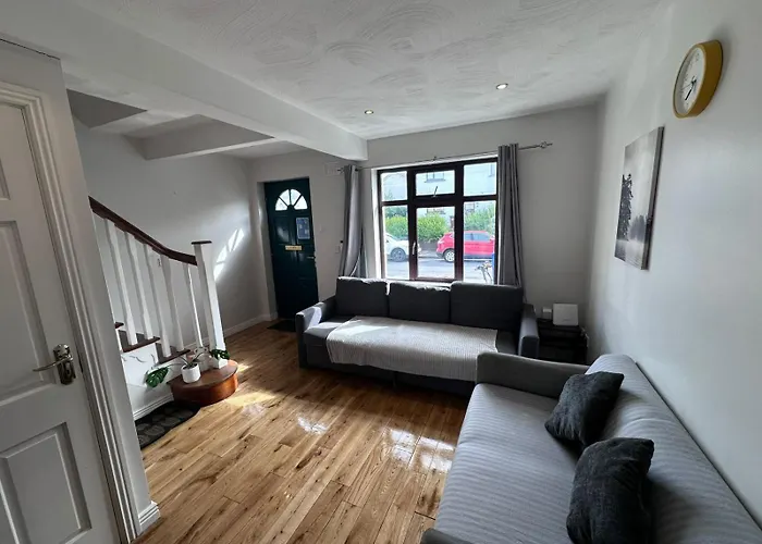 Modern Centre House In Heart Of Апартаменты